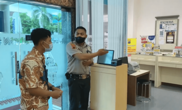 Gambar Pelayanan Satpam Bank Jateng