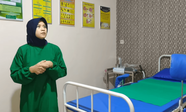 Gambar Tempat Praktek Bidan