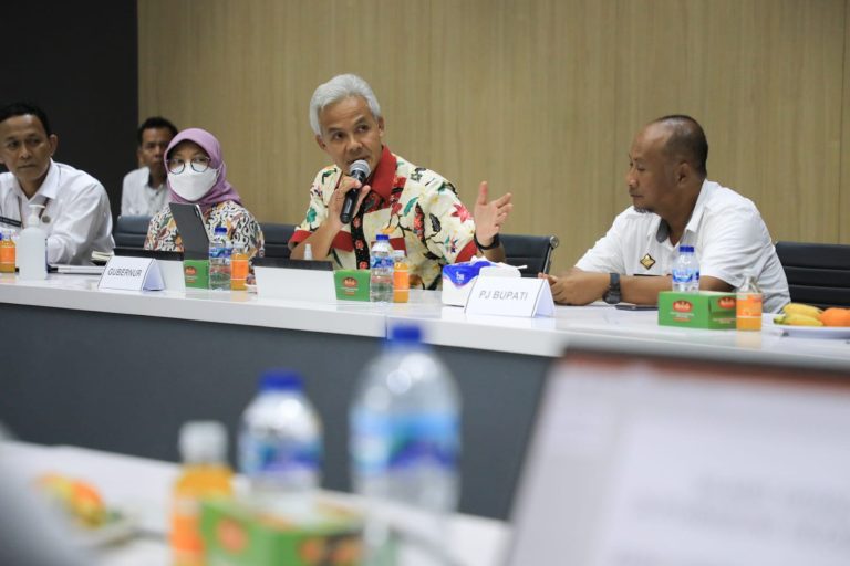 Gaji Umk Kota Semarang 2023