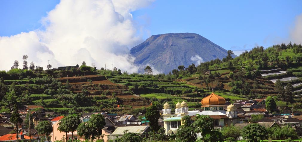 Tempat Wisata Dieng Banjarnegara Jawa Tengah