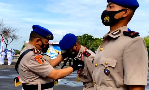 Berapa Gaji Tamtama Brimob Dantunjangannya? 2 Gaji Tamtama Polri Baru Dilantik Pangkat Bharada 2022 Brimob Dan Polair 2 44 Screenshot