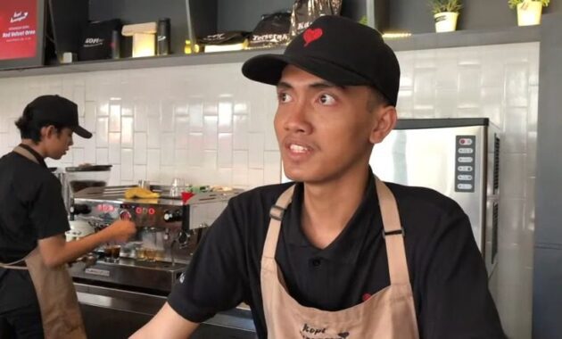 Gambar Gaji Barista Kopi Kenangan